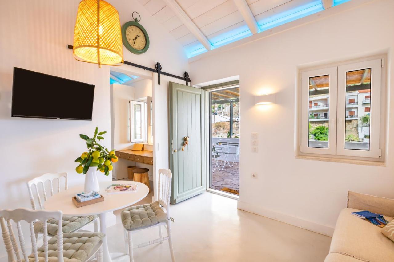 Valandou Guesthouses Карпатос Екстериор снимка